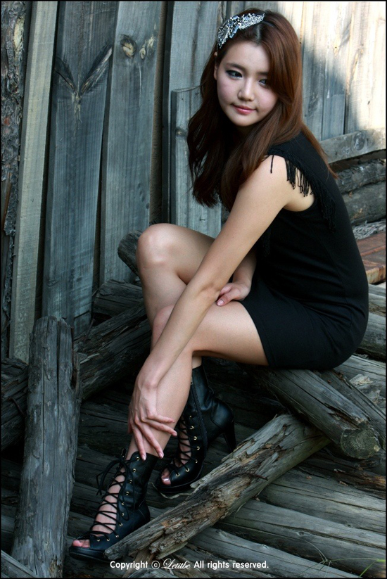 에기같은 피부 레이싱걸 한가은